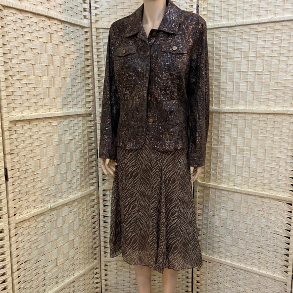 Chico's Other - 2pc Brown Outfit Set